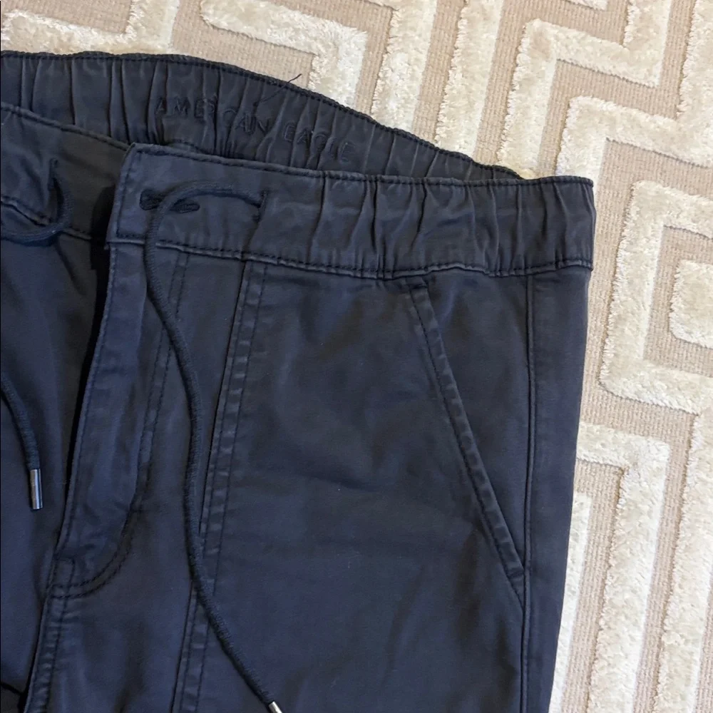 American Eagle black  joggers